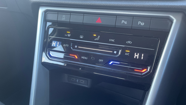 Volkswagen T-Roc 1.0 TSI Life 5dr Petrol Hatchback